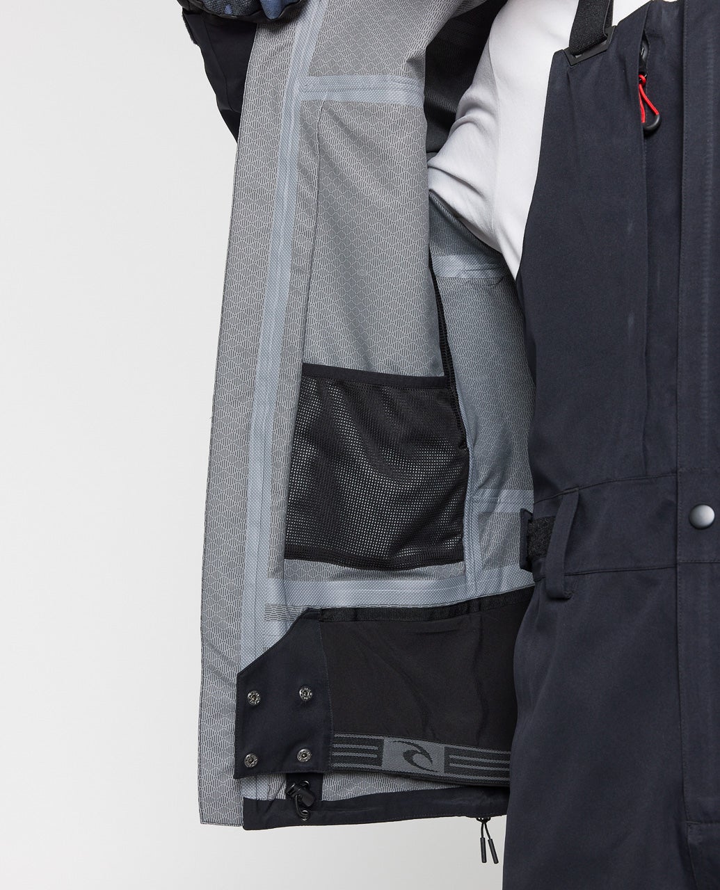 00AMOU_1102_11_1759106570000