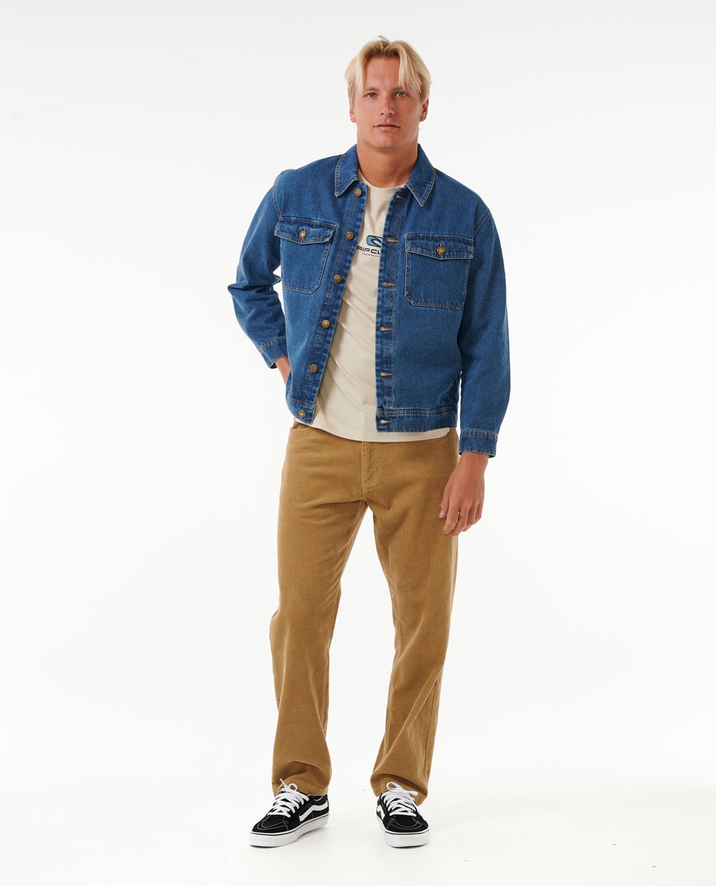 019MJA_4983_4_1759110001000