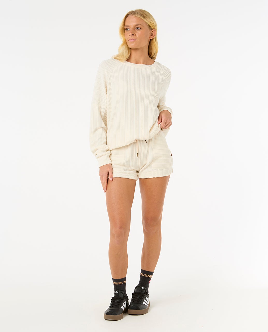 01YWWS_0003_4_1759112381000