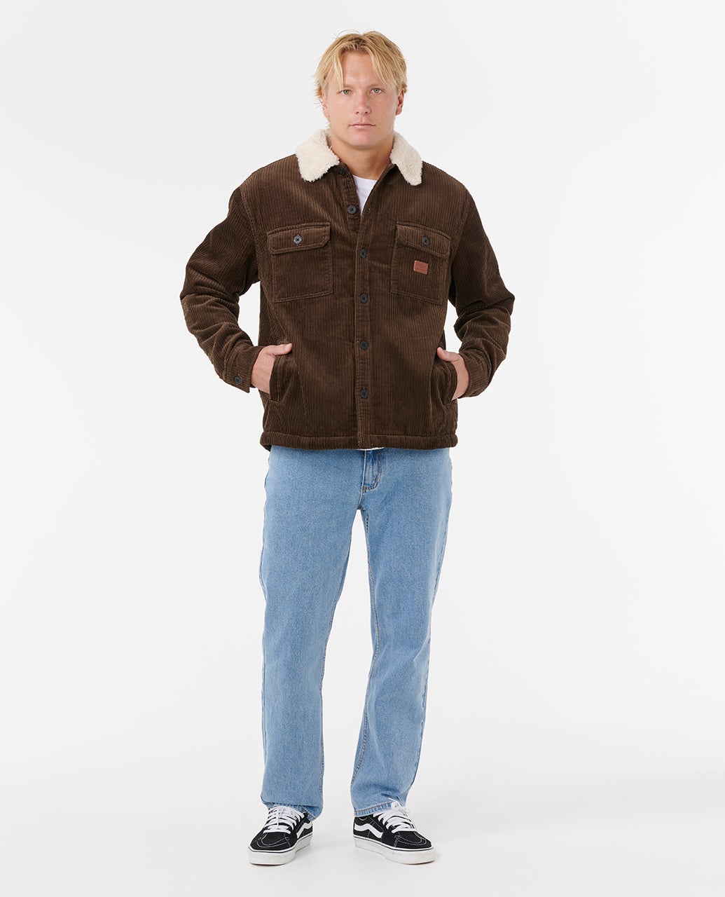 01ZMJA_0005_41_1759112410000