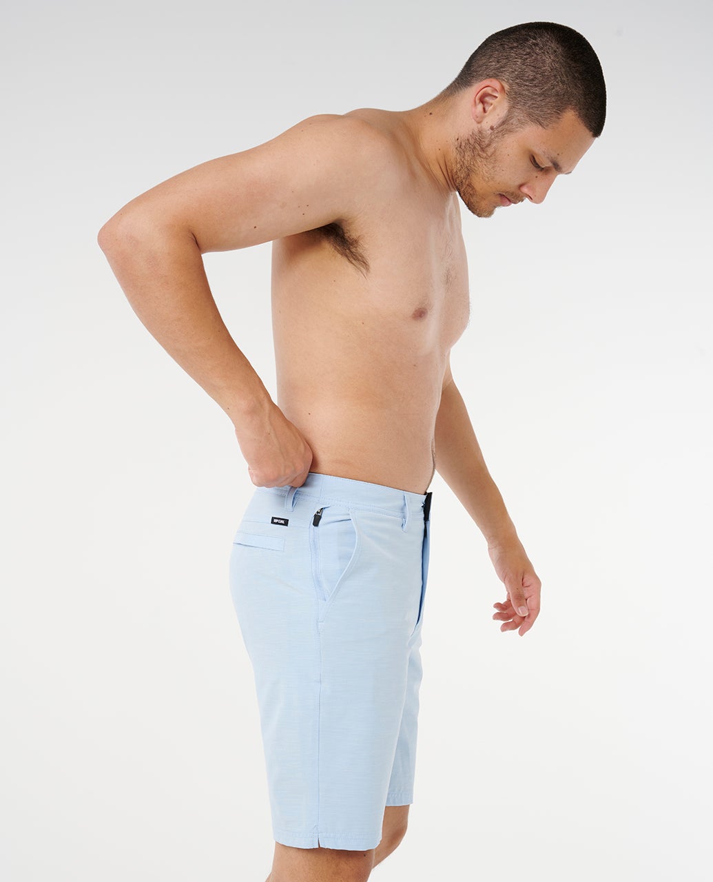 030MWS_2368_6_1759115479000