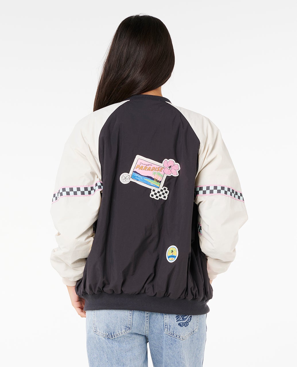 03IWJA_8264_3_1759116861000