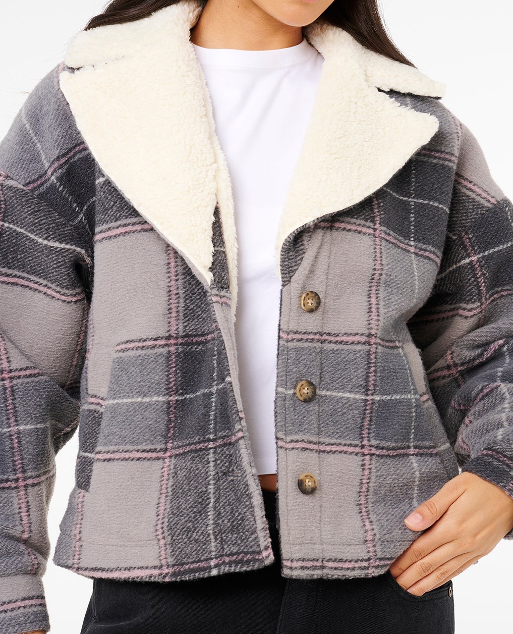 03KWJA_8264_5_1759116993000