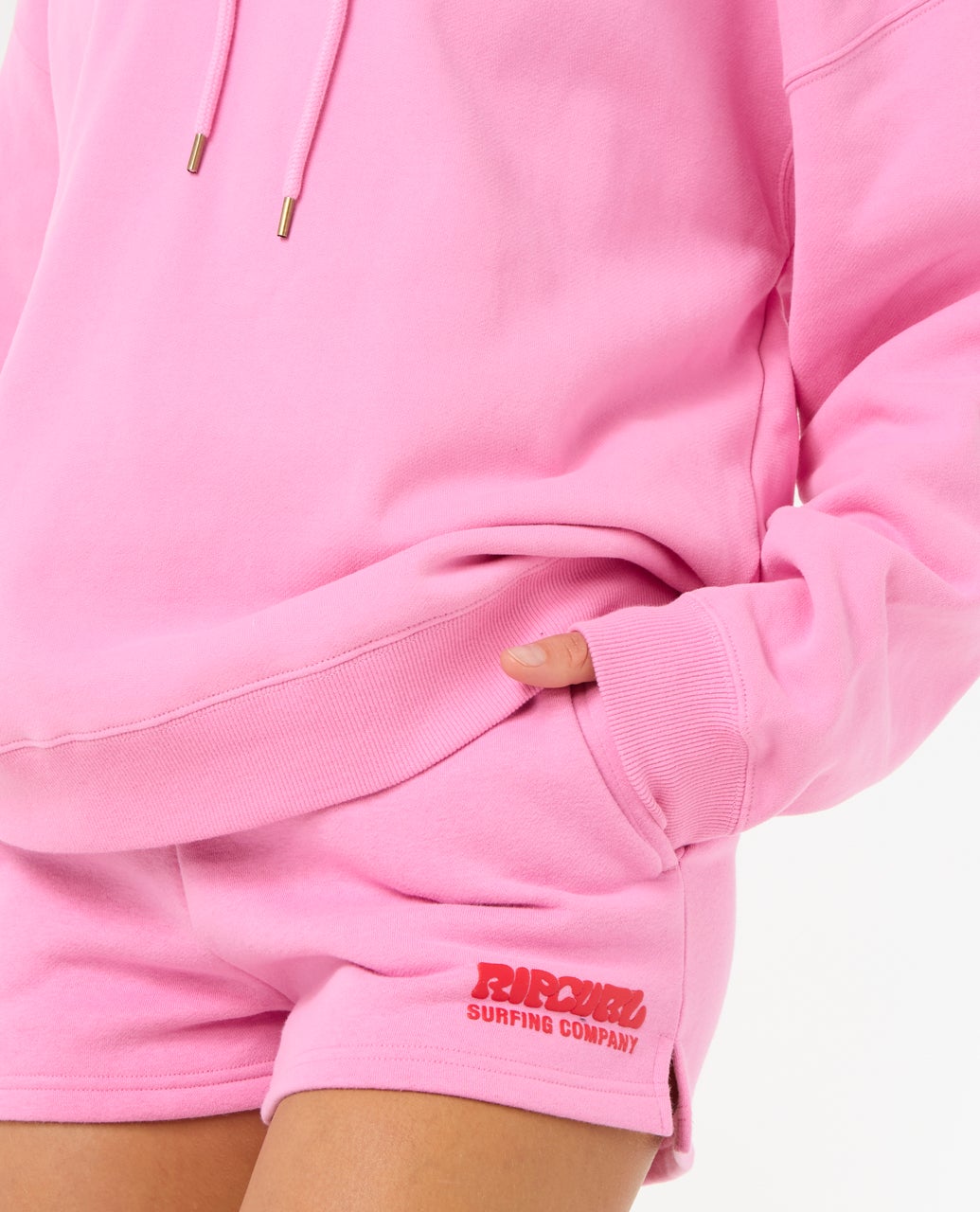 03KWWS_0020_5_1759117002000