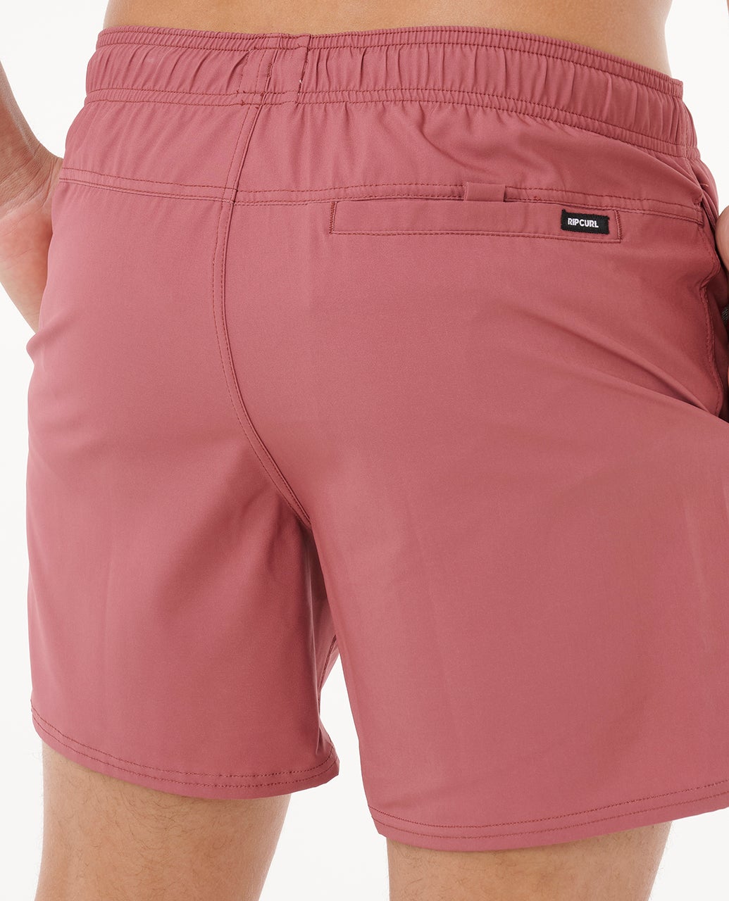 04FMBO_9373_5_1759118728000