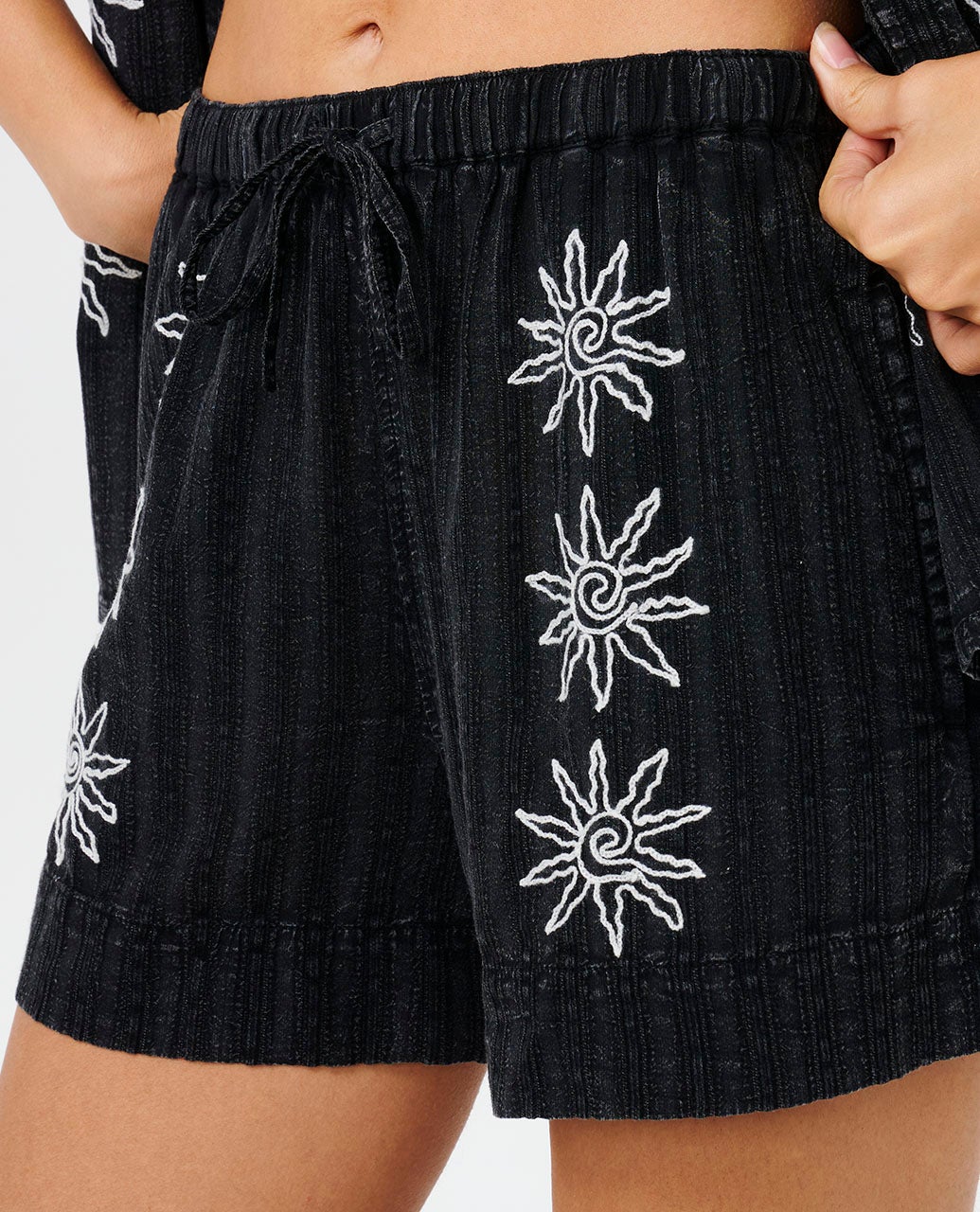 Topanga Embroidered Short – Rip Curl