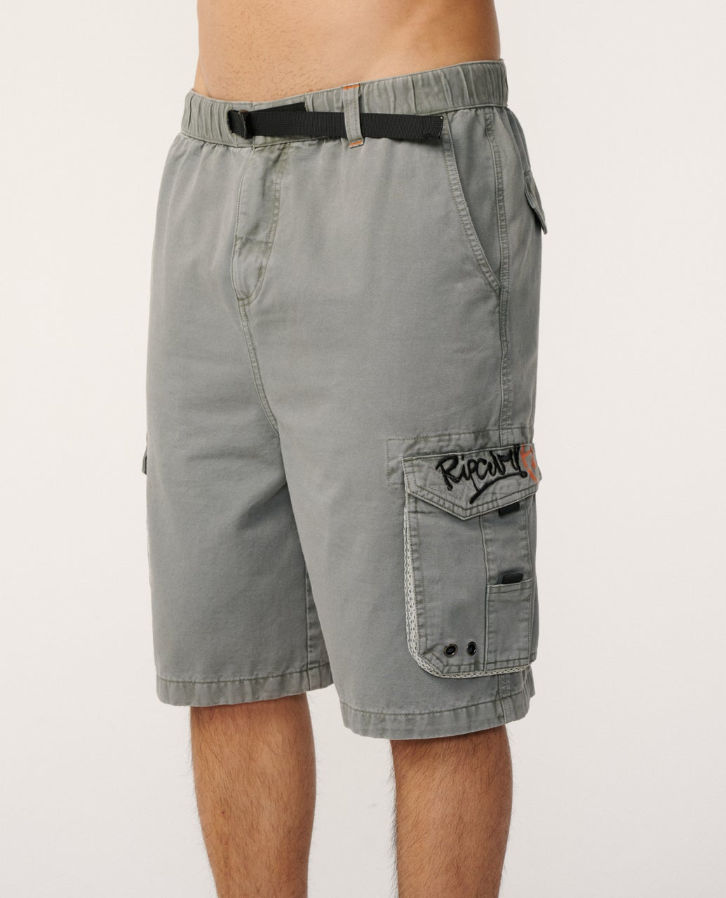 Belted Easyfit 23