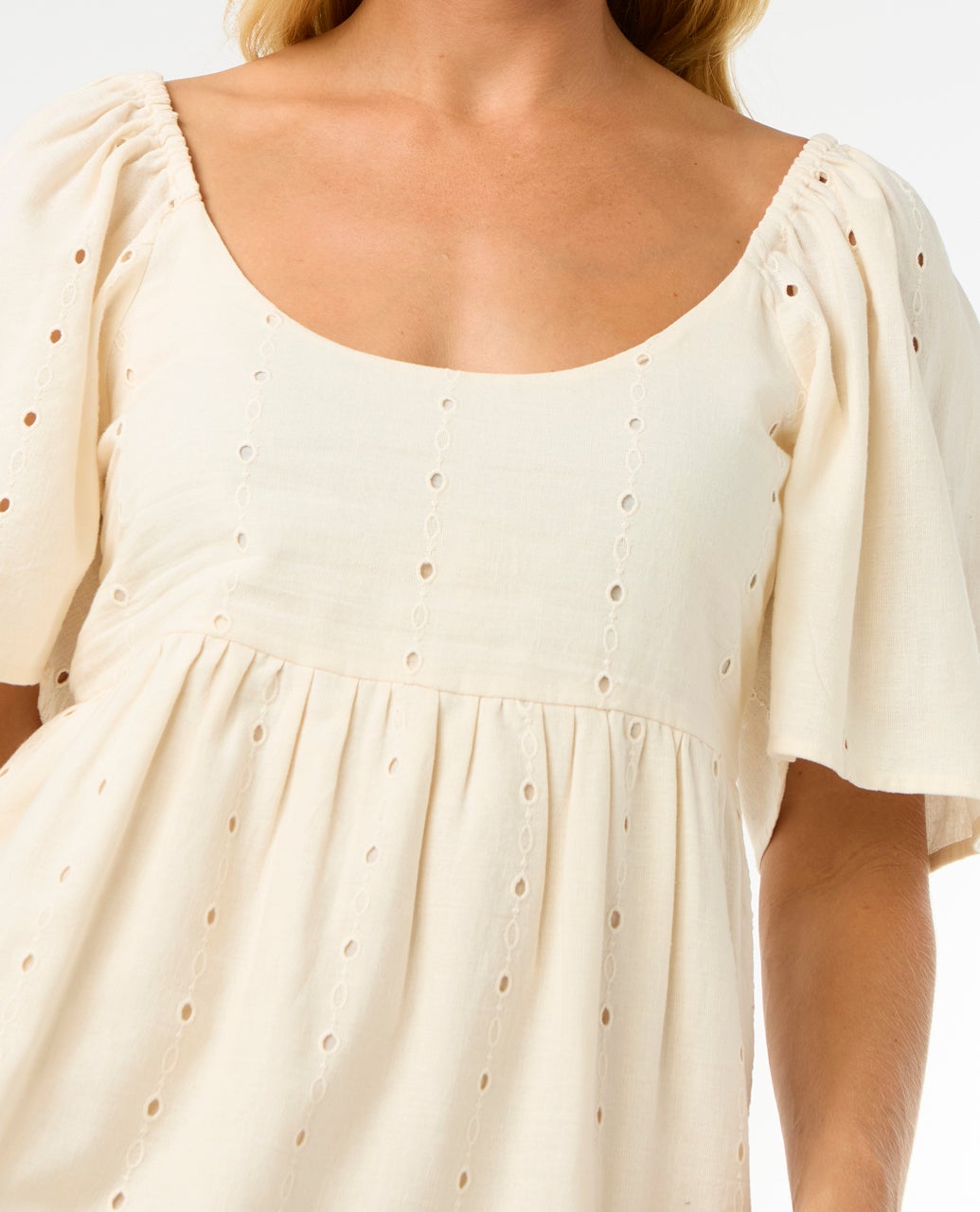 06IWDR_2279_5_1759121828000