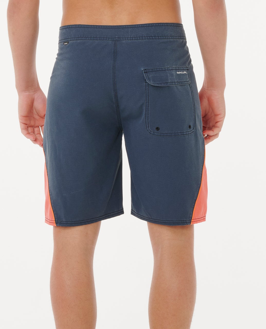 079MBO_2359_3_1759122764000