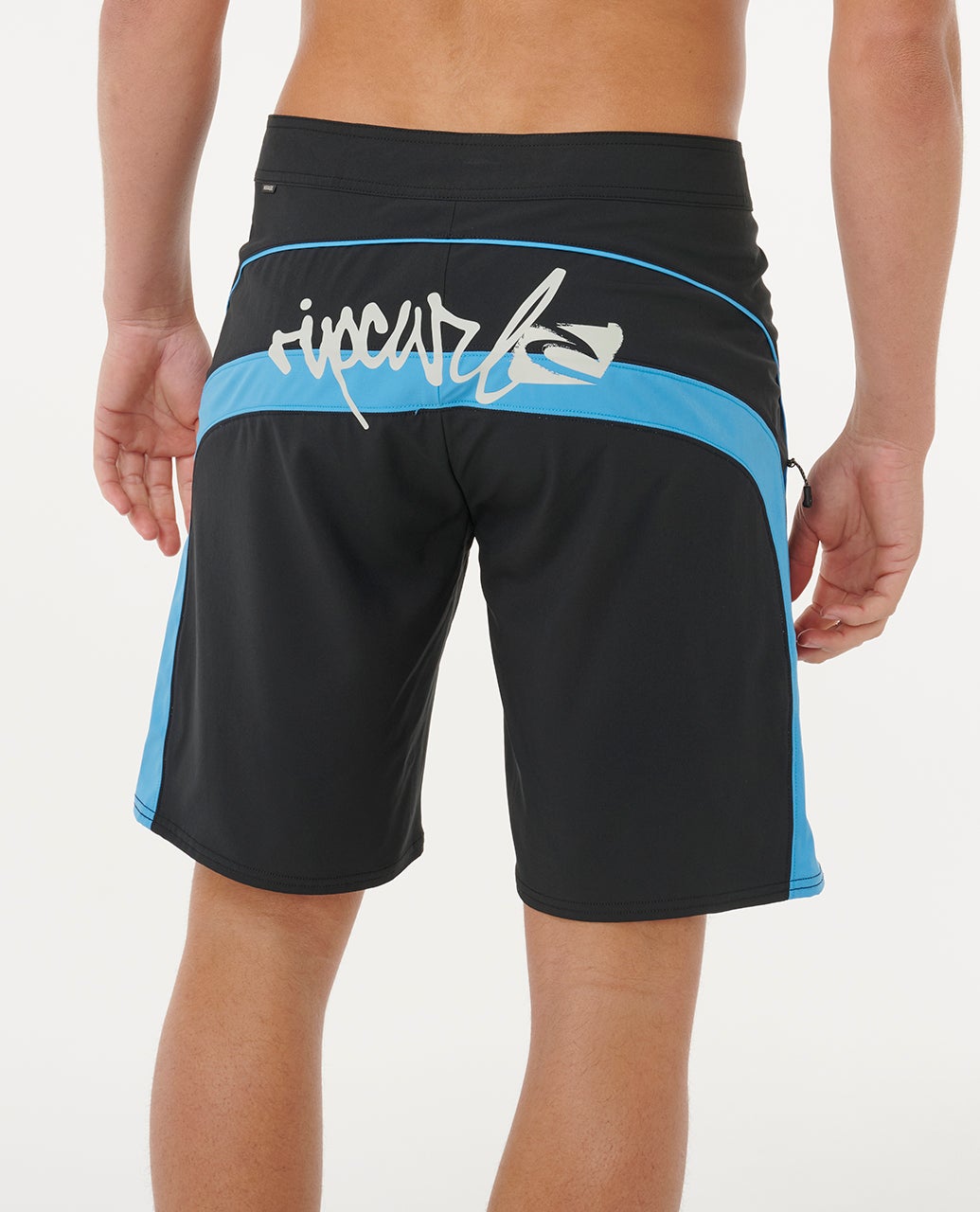 082MBO_2360_6_1759123677000