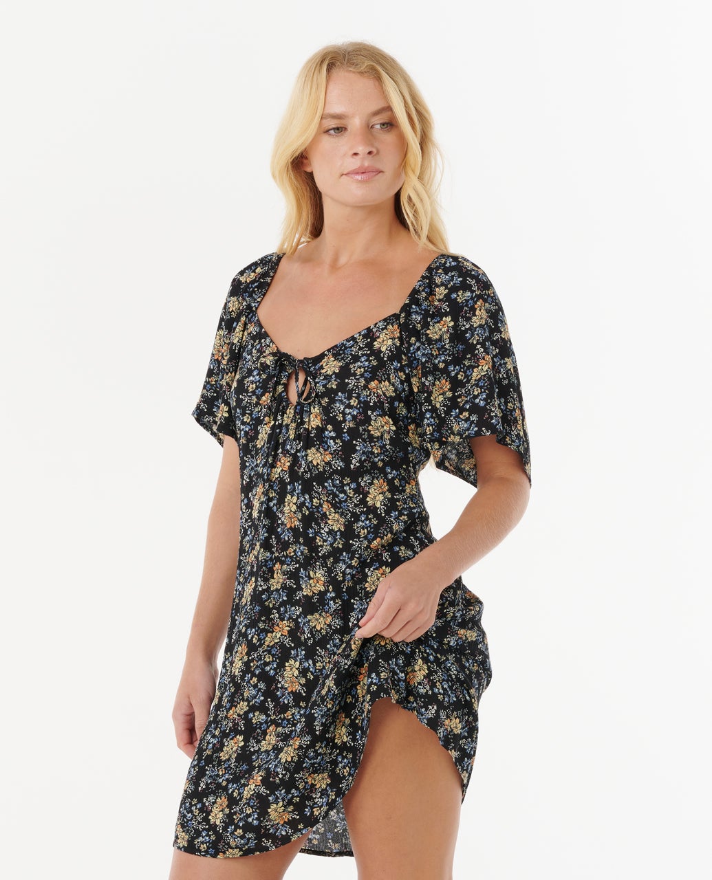 083WDR_8817_2_1759123713000