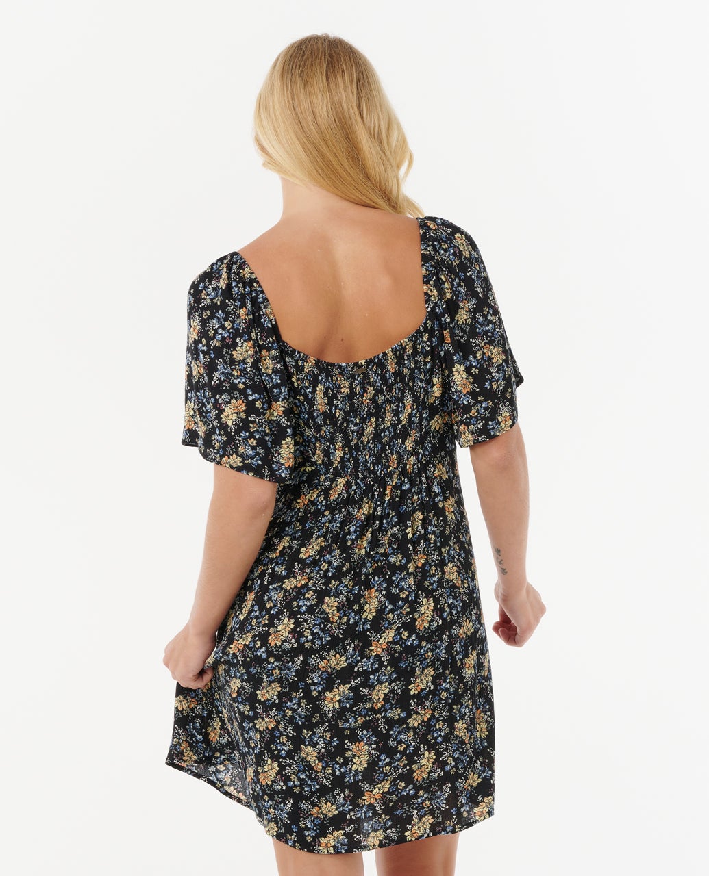 083WDR_8817_3_1759123713000