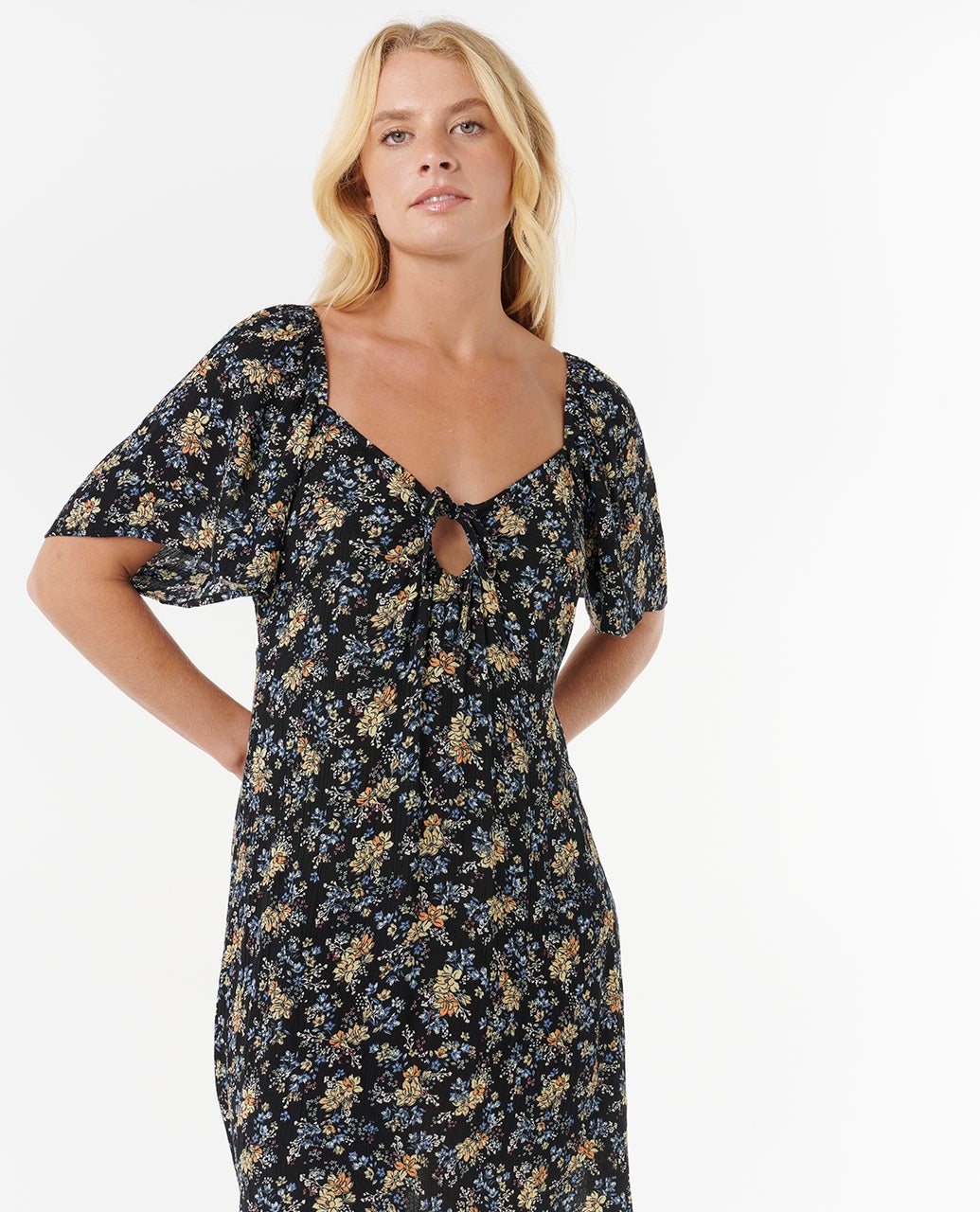 083WDR_8817_5_1759123715000