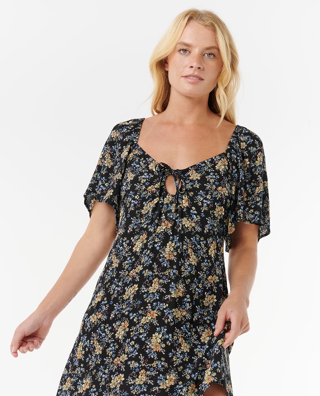 083WDR_8817_6_1759123715000