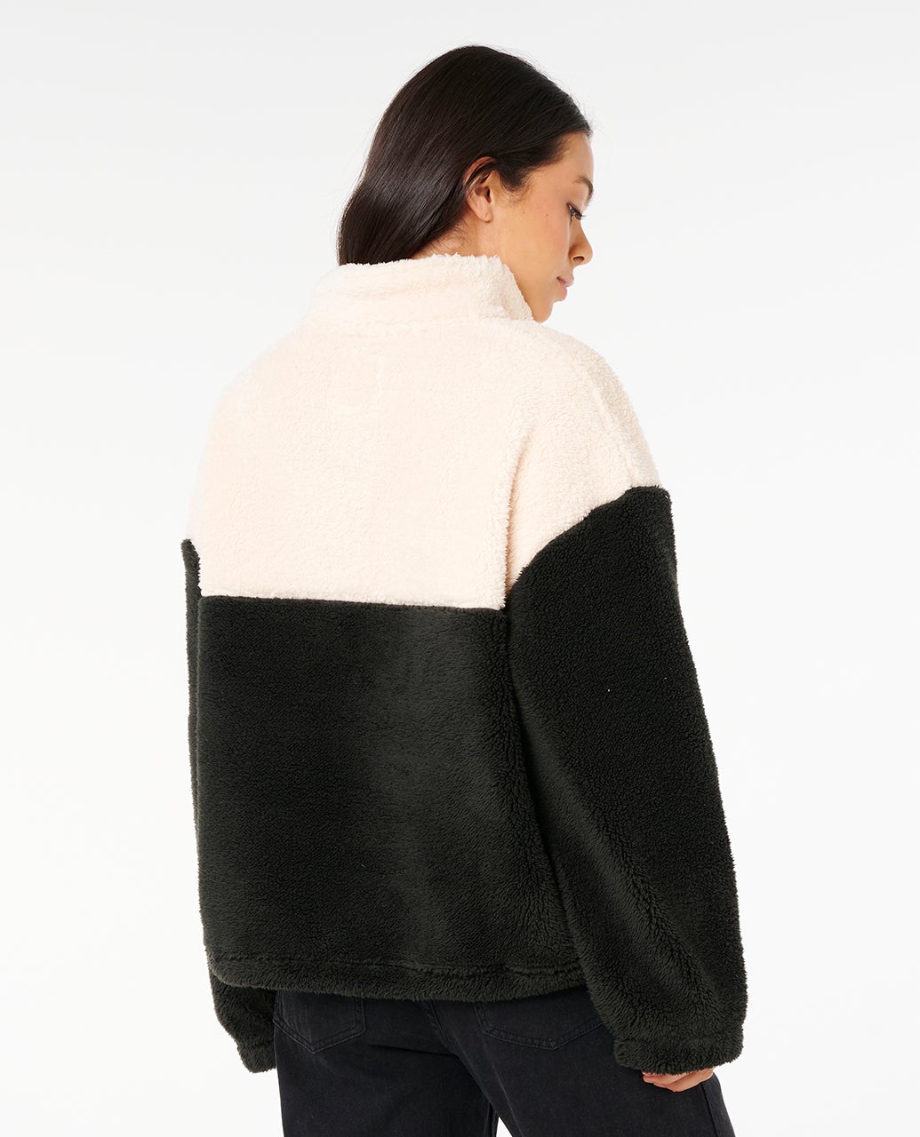 0AEWFL_0375_3_1759125475000