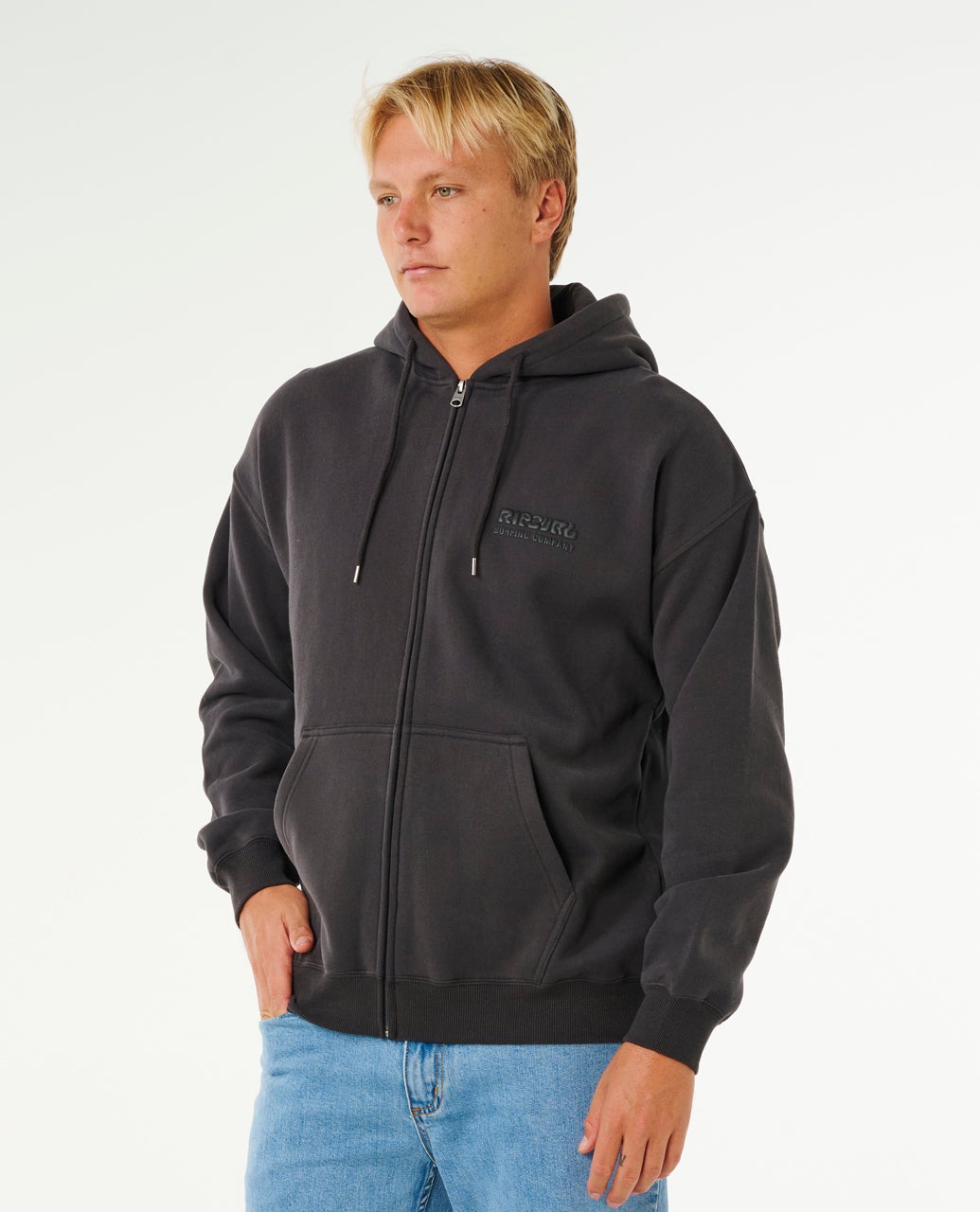 0B0MFL_8264_2_1759126248000