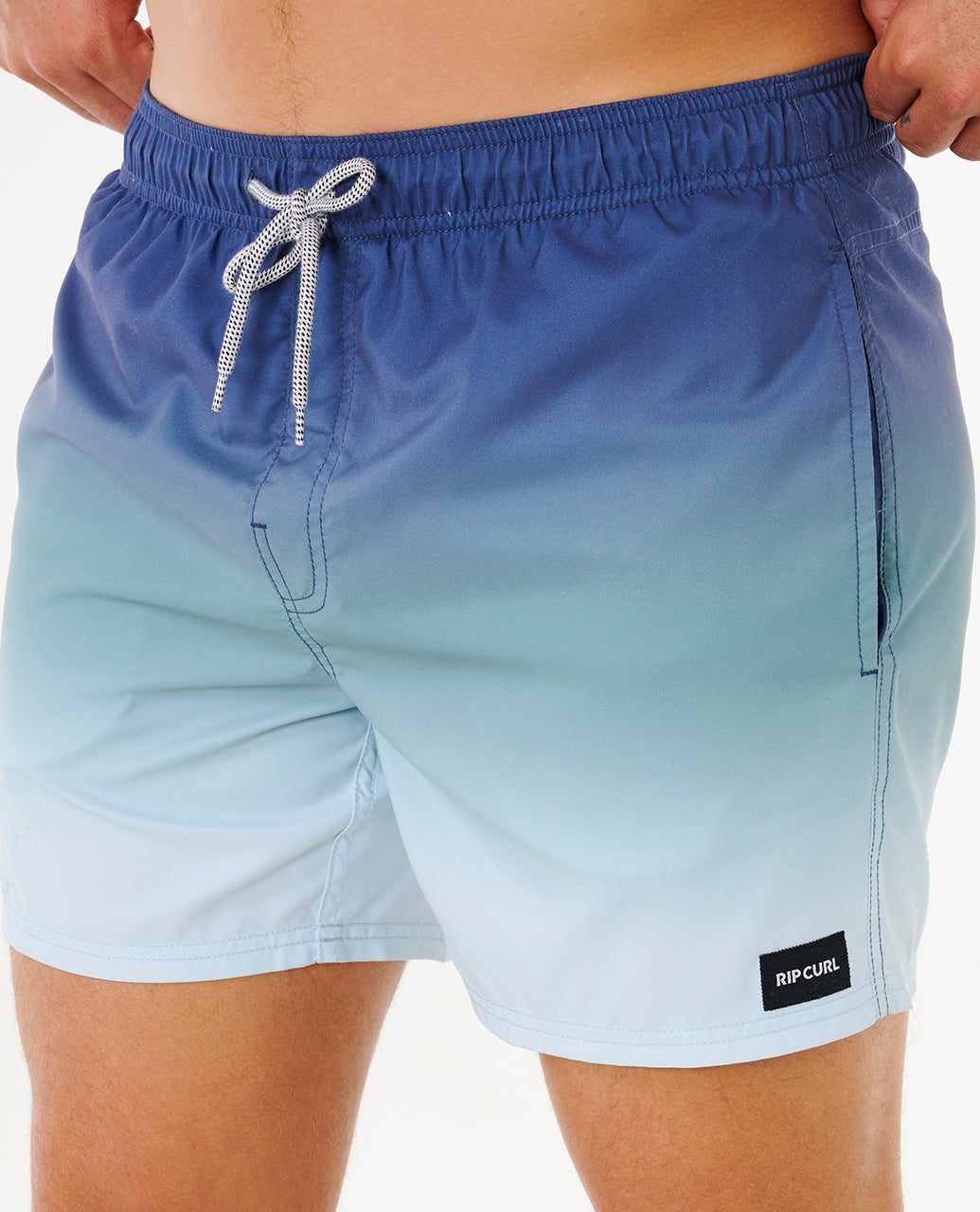 FADEショートボード Offset Fade Volley Boardshort – Rip Curl