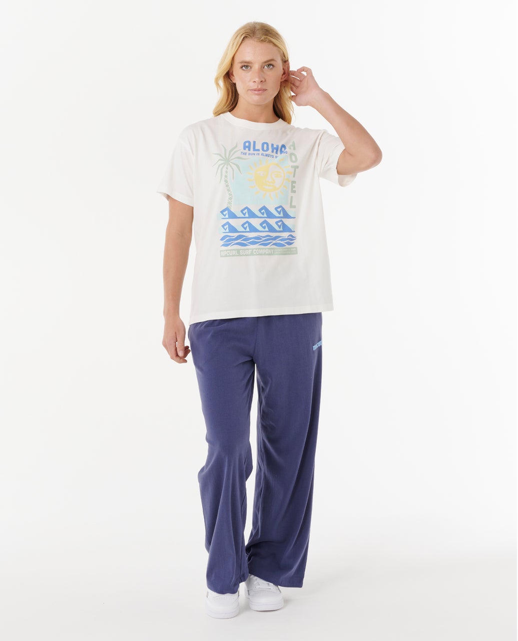Aloha Hotel Relaxed Tee – Rip Curl