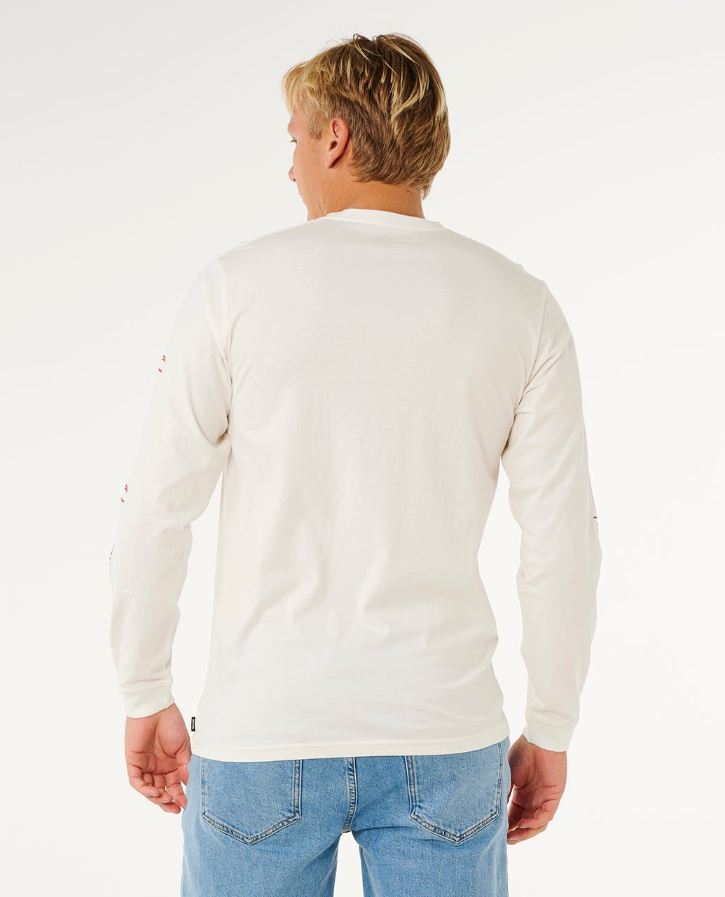 0X4MTE_3021_3_1759134166000