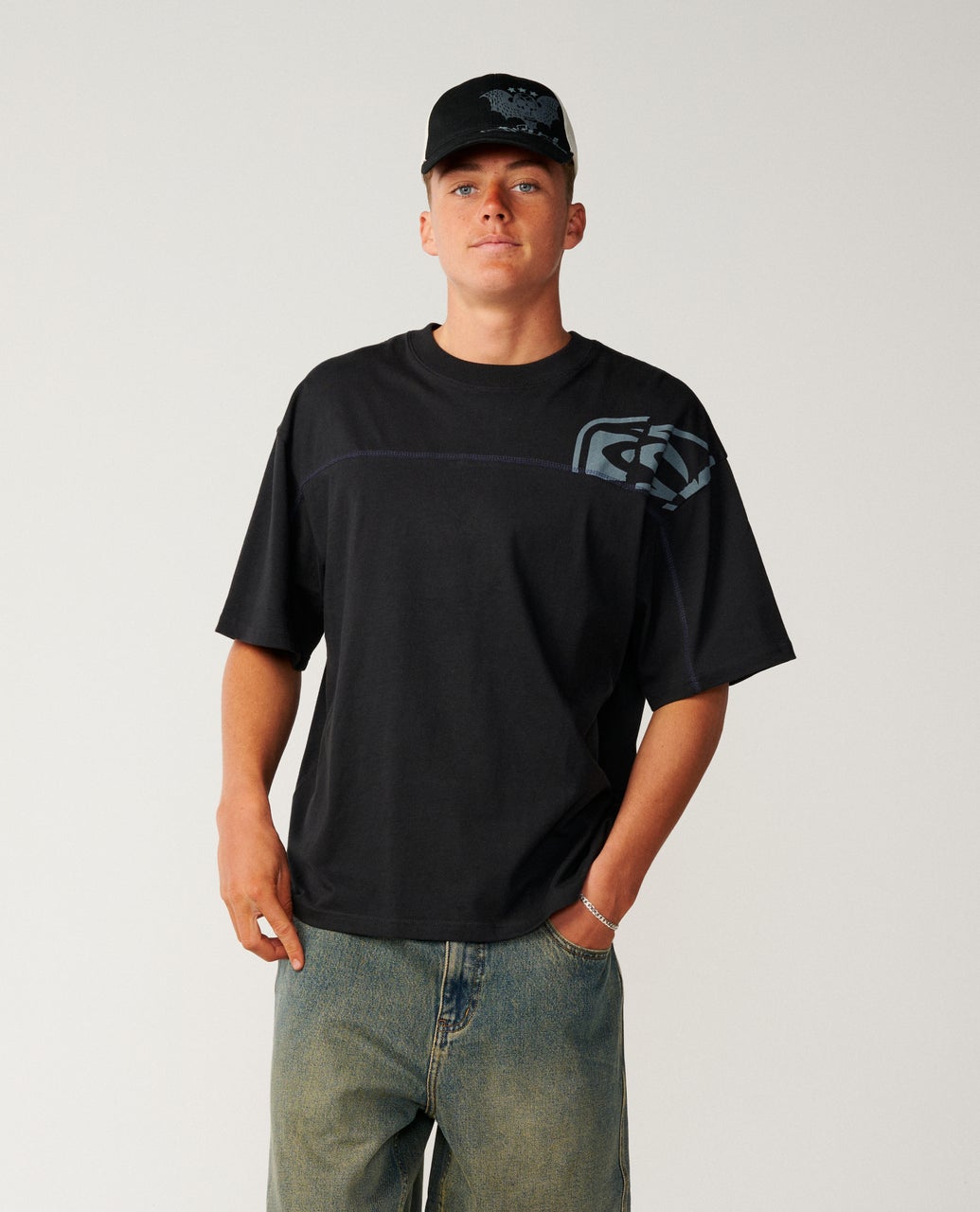 Archive Thrashed Panel Tee – Rip Curl