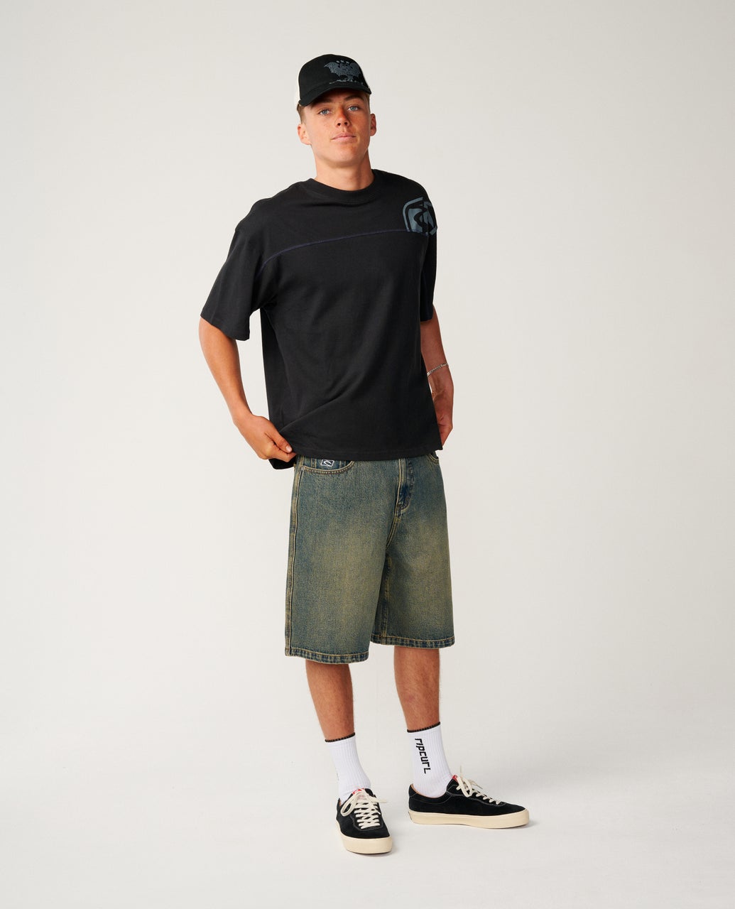 Archive Thrashed Panel Tee – Rip Curl