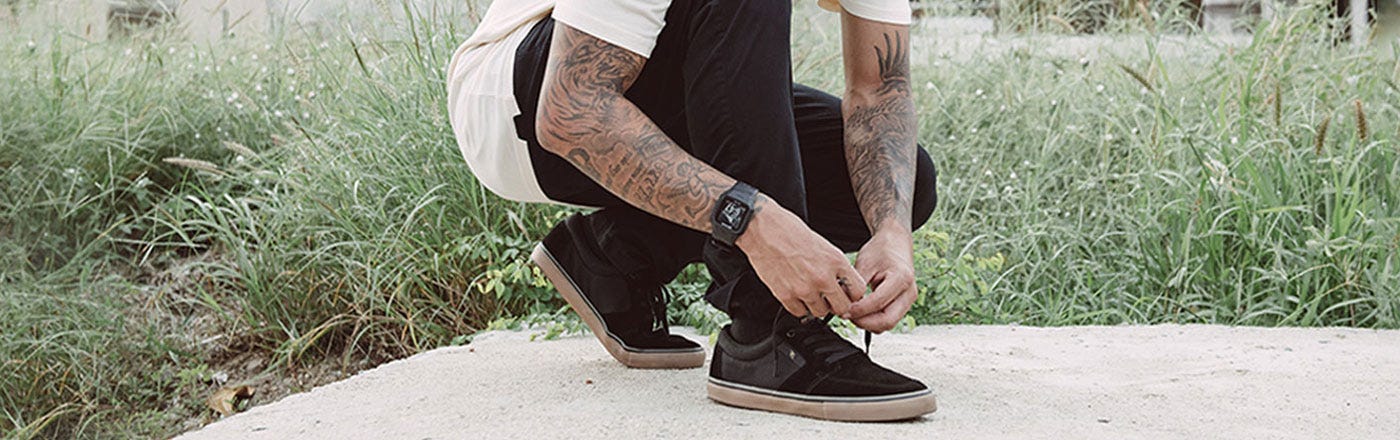 Sneakers & Boots