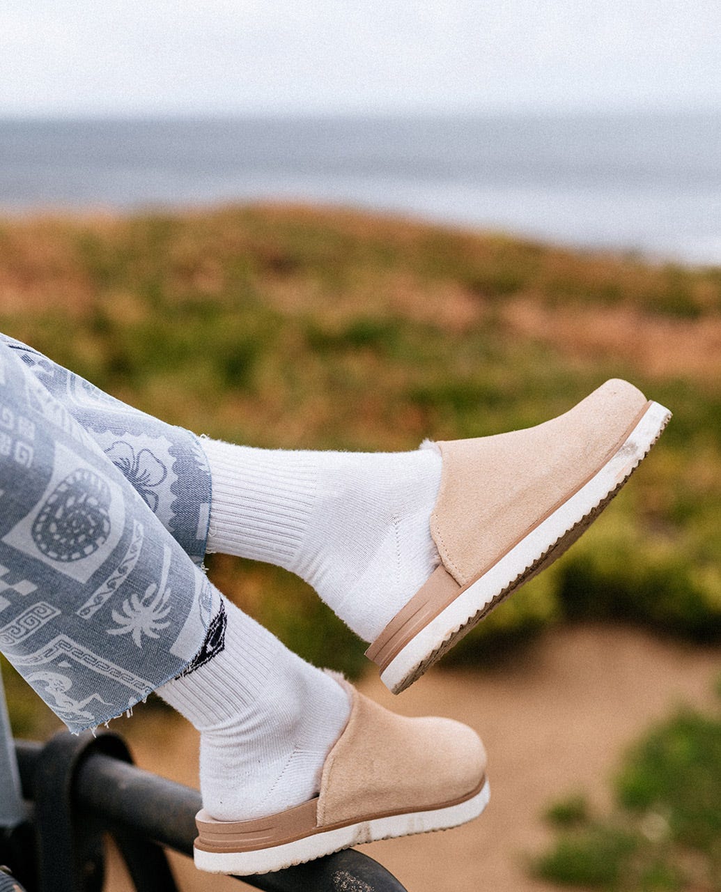 Ugg desert dream slide hotsell