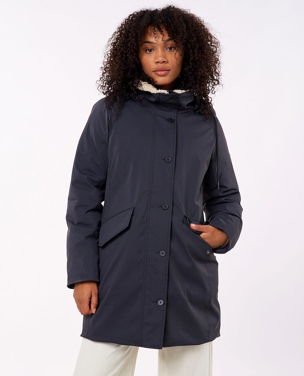 Victoria parka fusion fit top