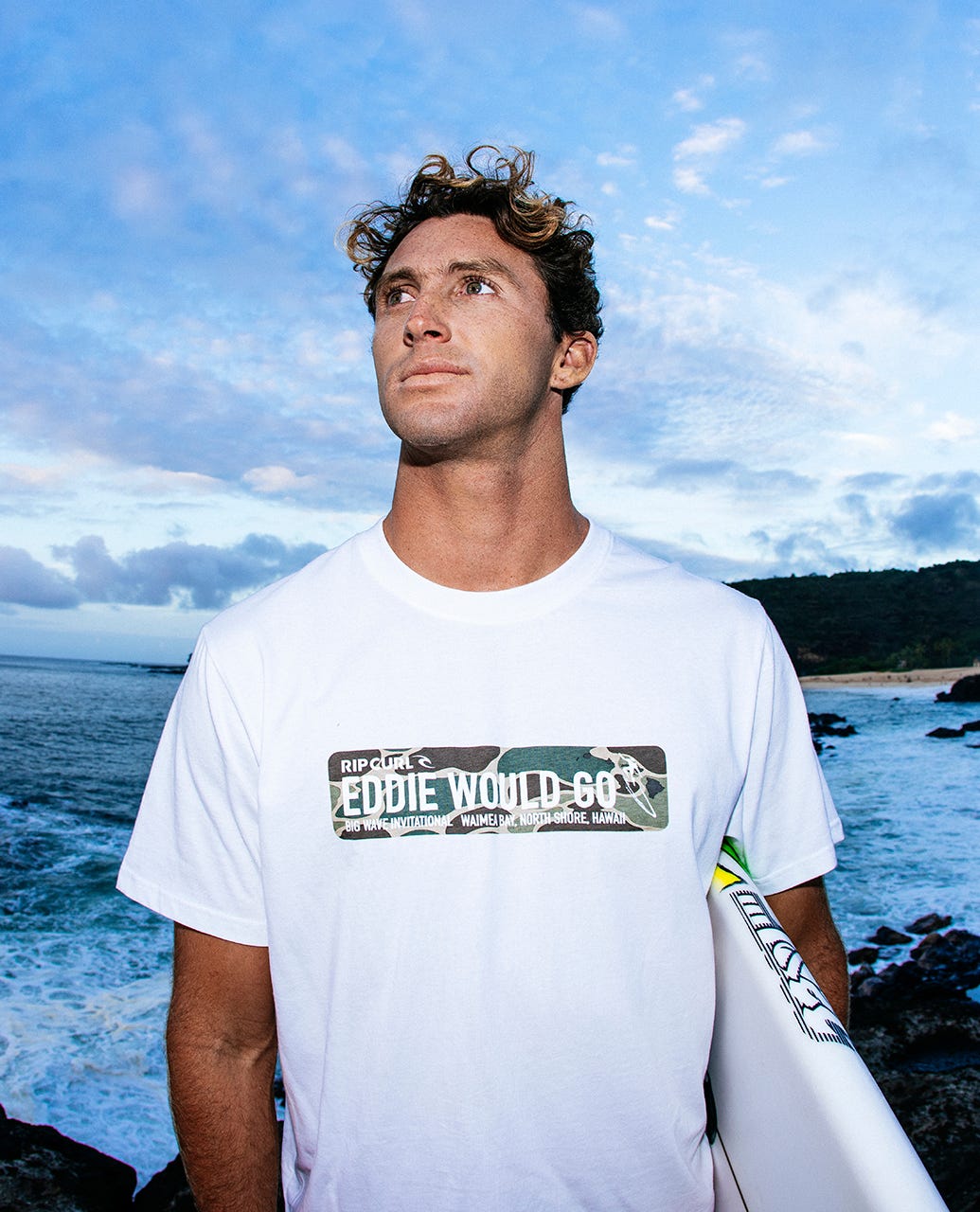 T-shirt Eddie Would Go Sticker - Rip Curl - Modalova