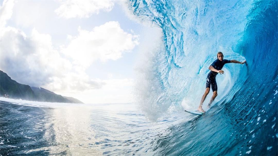 What To Pack For The Ultimate Tahiti Surf Trip