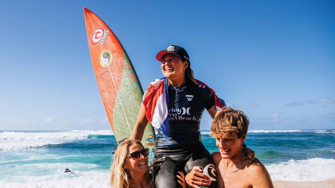 Brisa Hennessy Wins The Sunset Beach Pro, Takes Yellow Leader Jersey. 