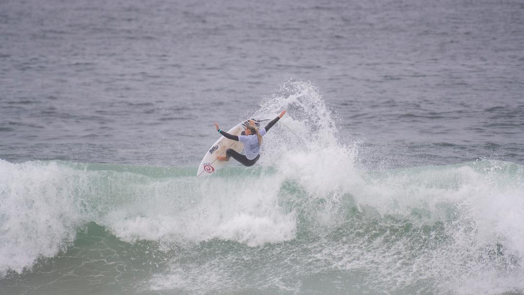 Congratulations Molly Picklum. Mattara Surf Classic Women’s Champion.