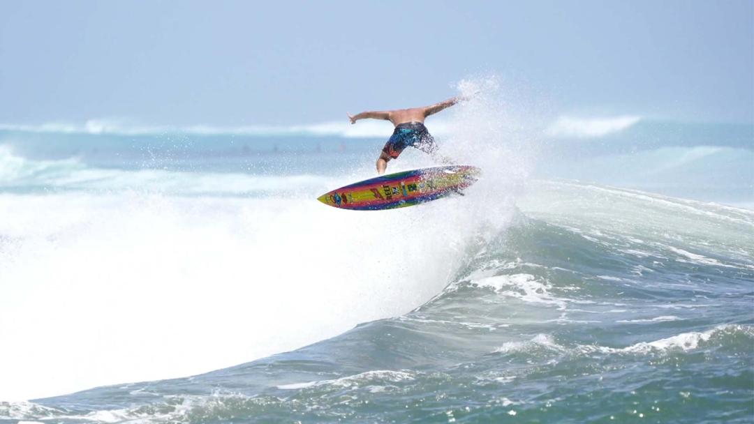 Mason Ho Surfs The Famous Ala Moana Bowls