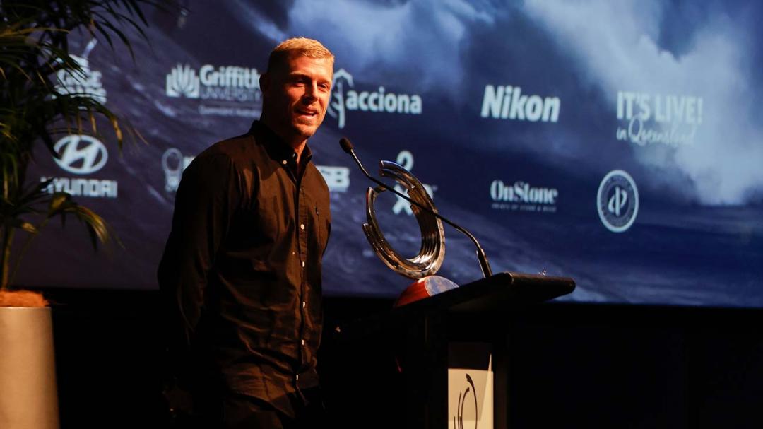 Mick Fanning inducted into the hall of fame & Tyler Wright wins female surfer of the year at the 2021 Australian Surfing Awards