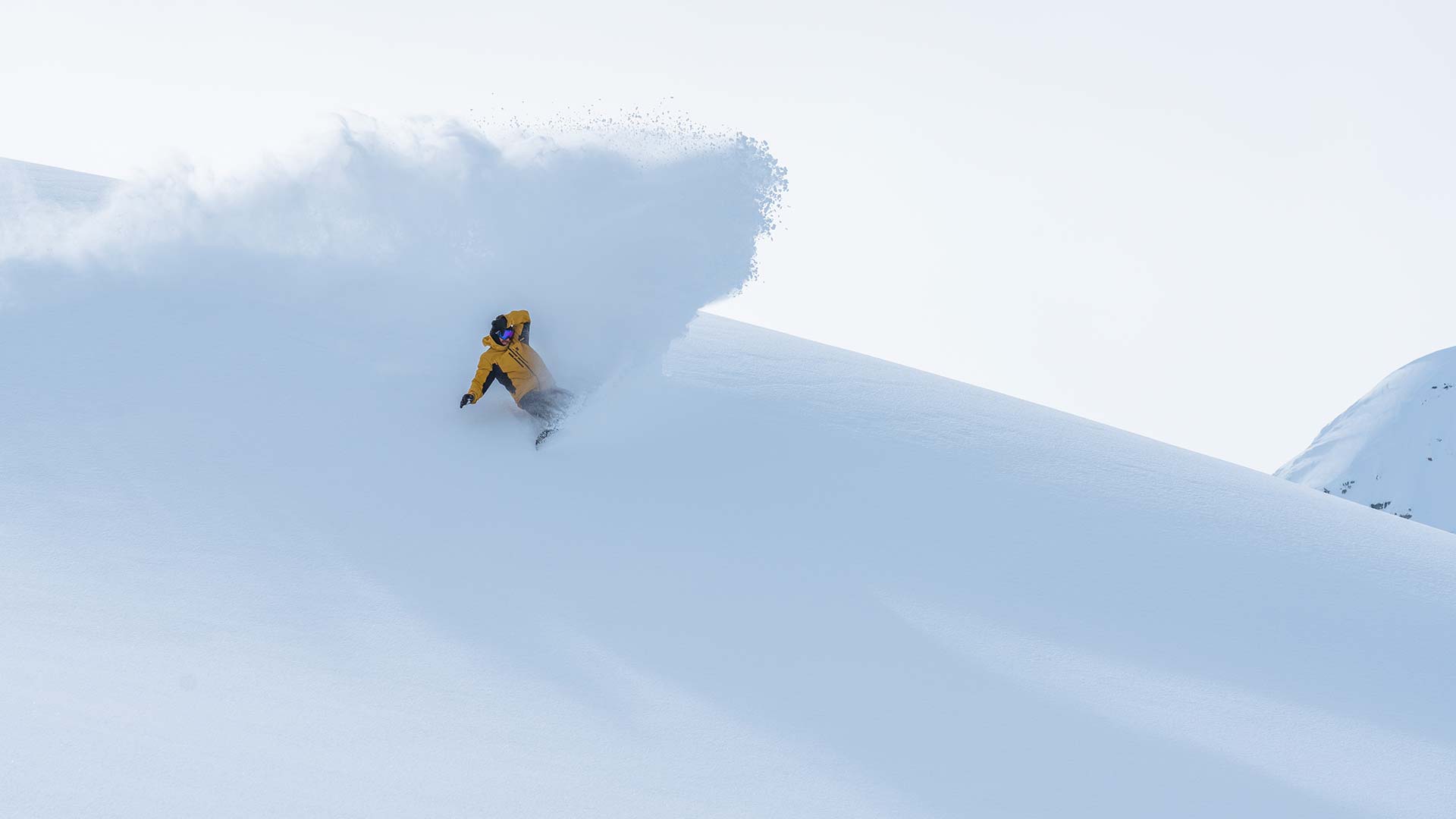 Rip Curl Snowboarder carving it up in France