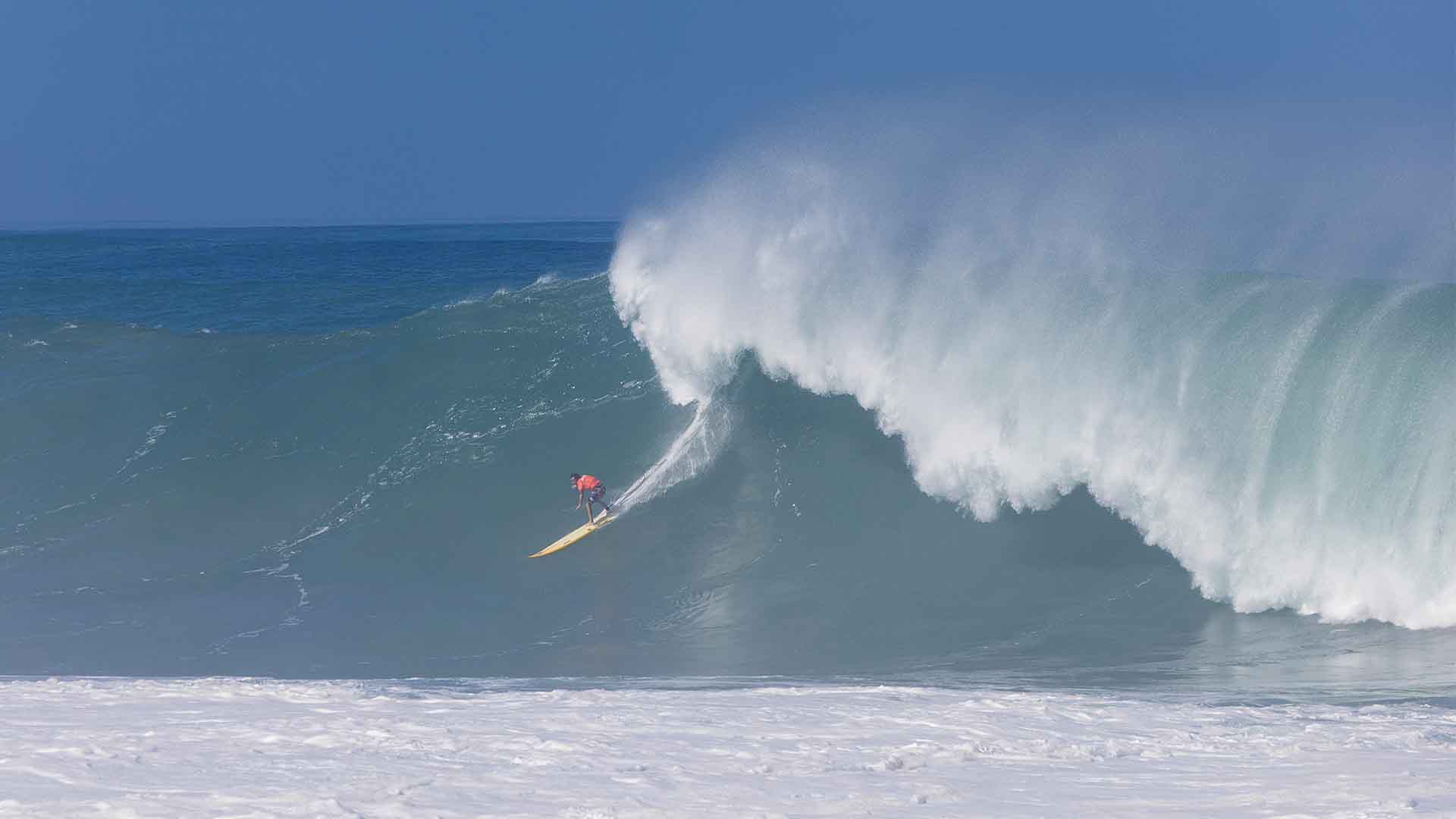 Mason Ho surfing in the Eddie Aikau Big Wave Invitational