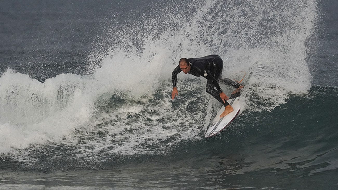 Pablo Gutierrez Surfing