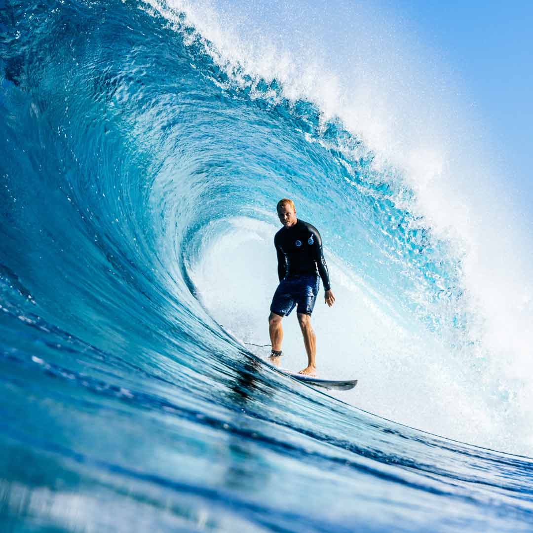 Jacko Baker getting barrelled in Hawaii