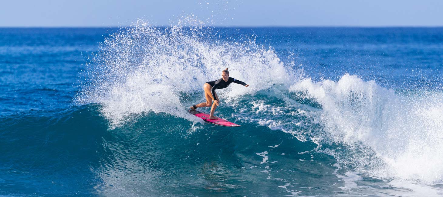 Alyssa Spencer surfing for Alyssa Spencer