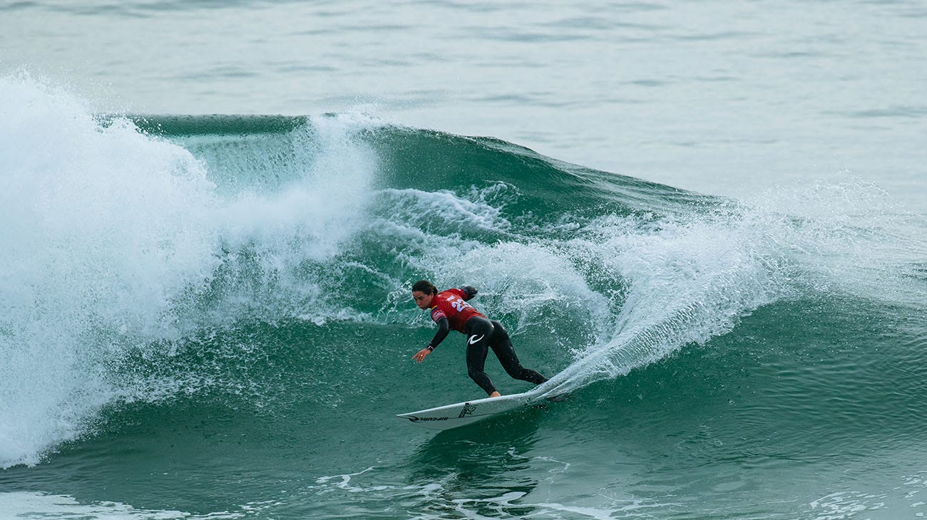 Tyler Wright surfing in her heat