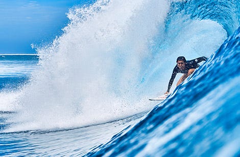Brisa Hennessy getting barrelled