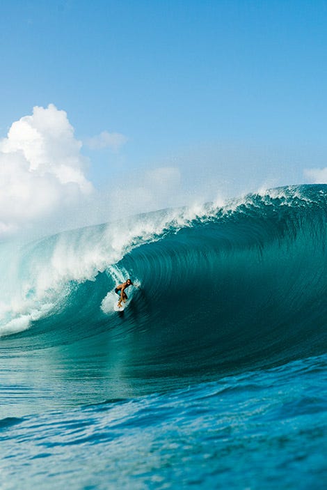 Owen Wright getting barrelled by a wave