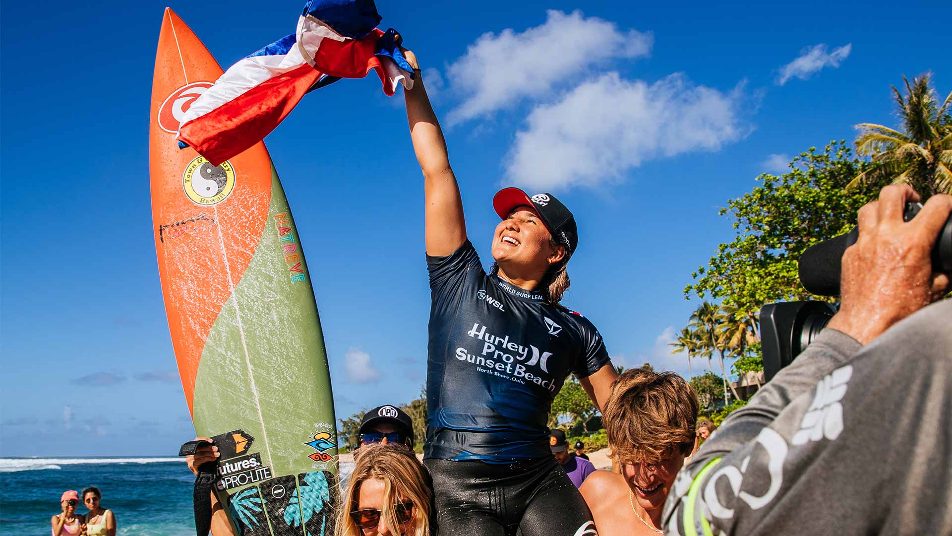 Brisa Hennessy wins Sunet Beach Pro