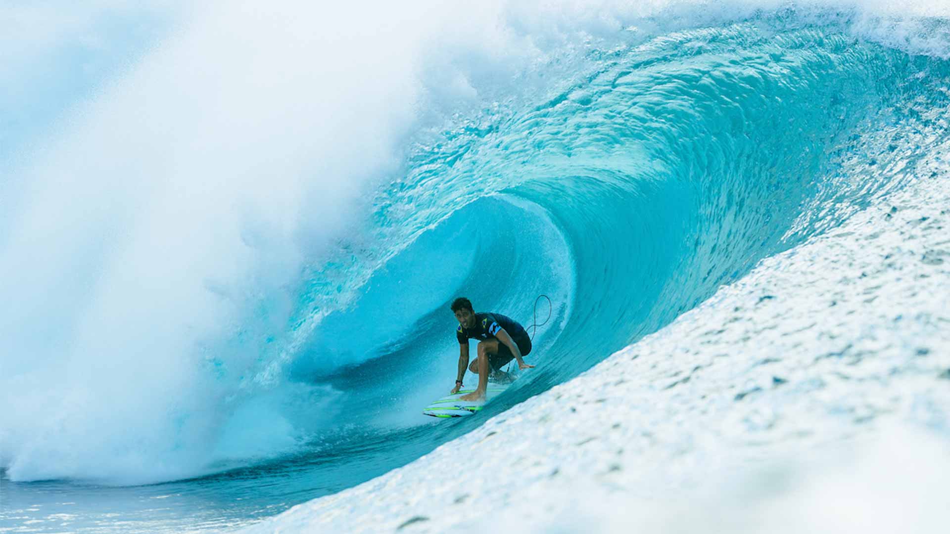 Sam Pupo surfing Pipeline