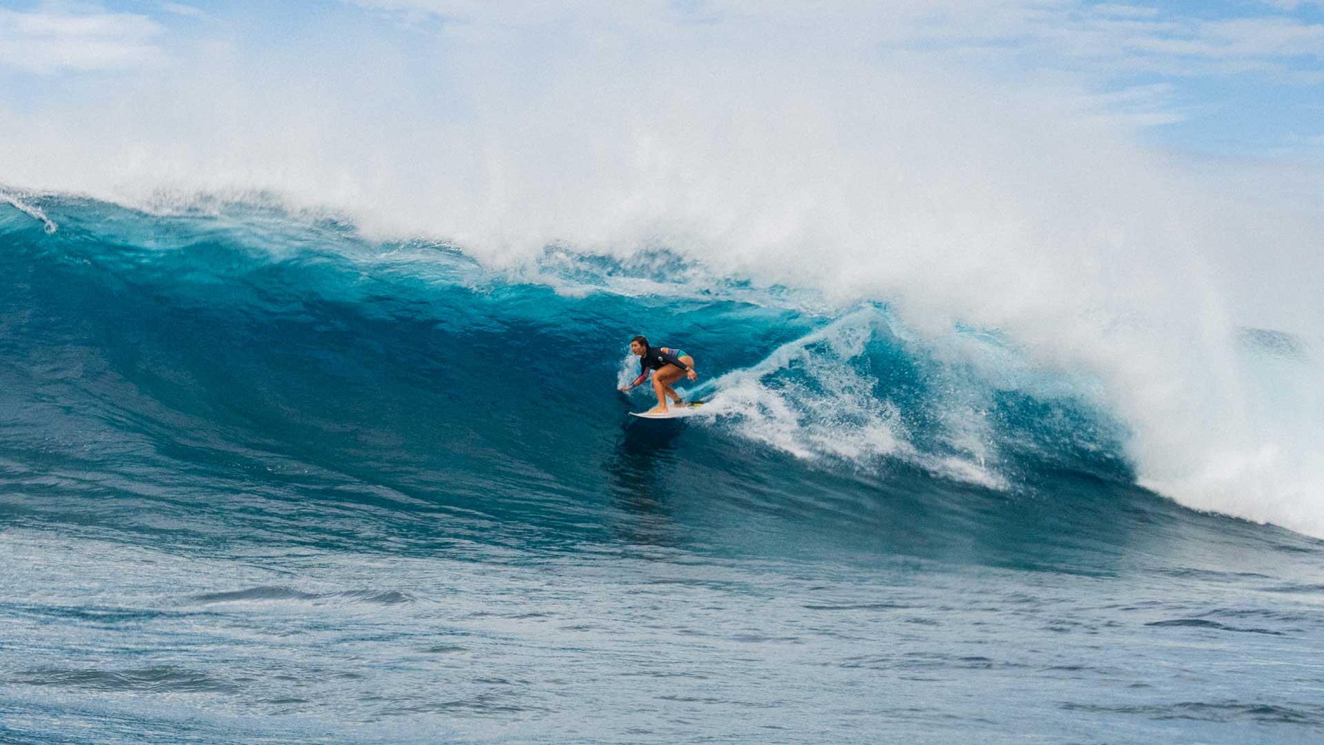 Brisa Hennessy barrelling in Fiji