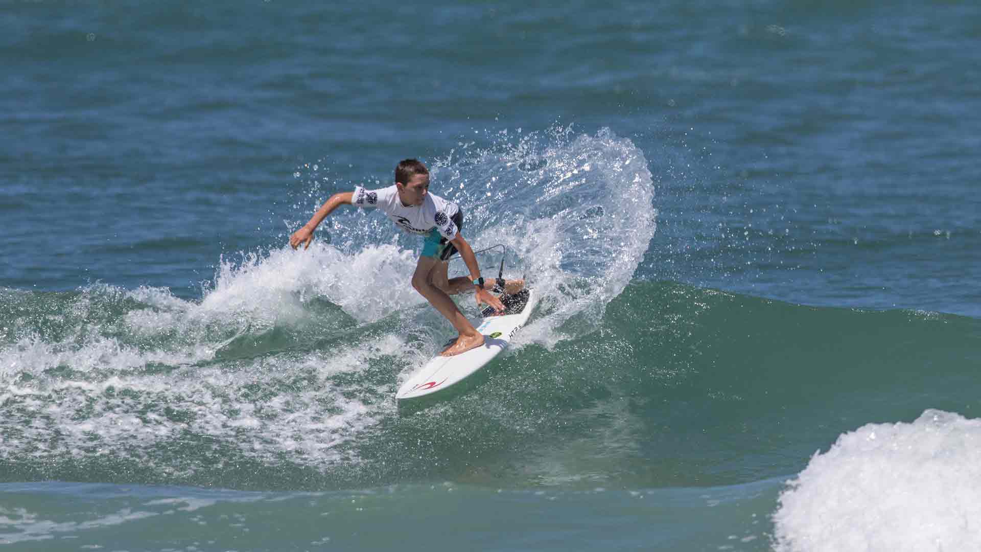 Gavin Brent surfing in his winning heat