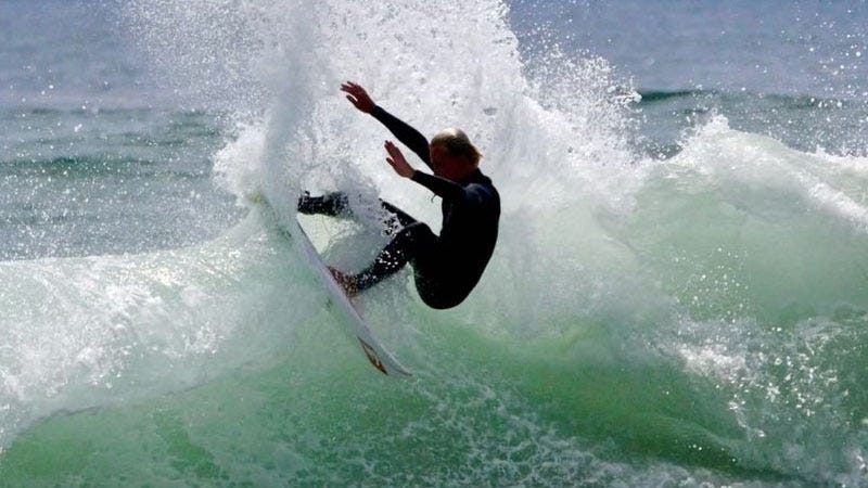 Rex Hennings surfing in the GromSearch final