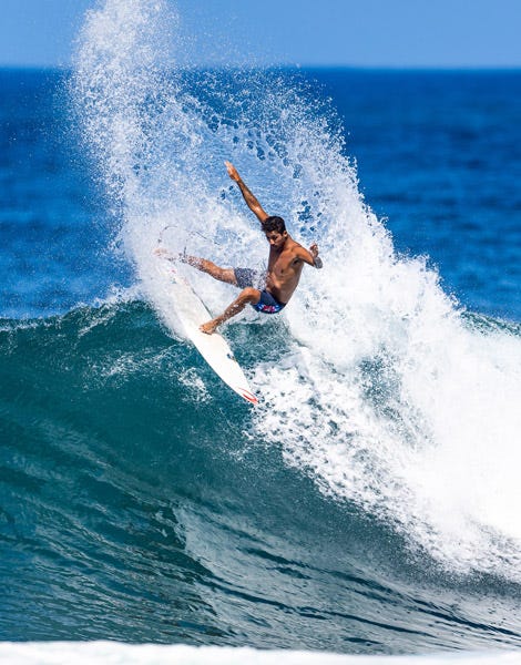 Sammy Pupo surfing for Rip Curl